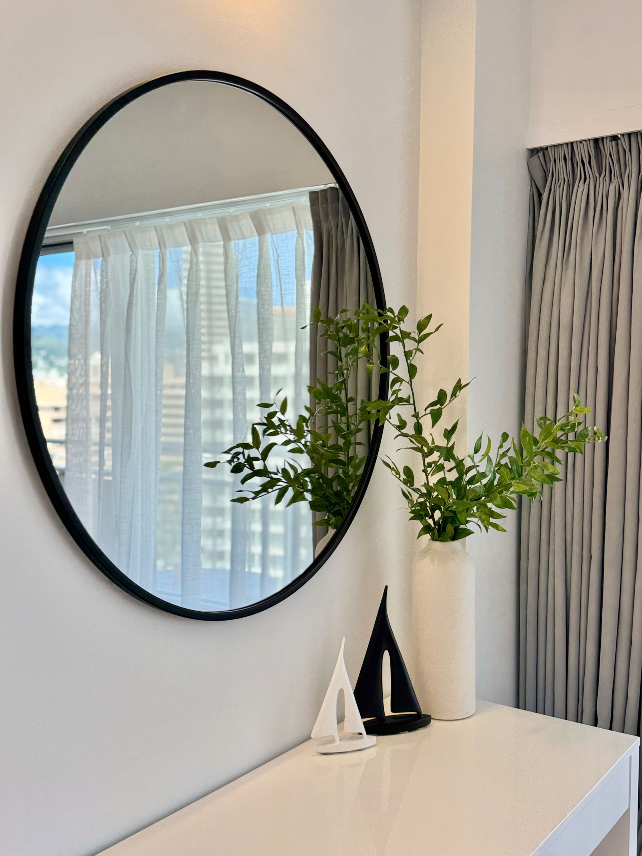 Condo in Honolulu · ★4.98 · 1 bedroom · 2 beds · 1 private bath - Image 13