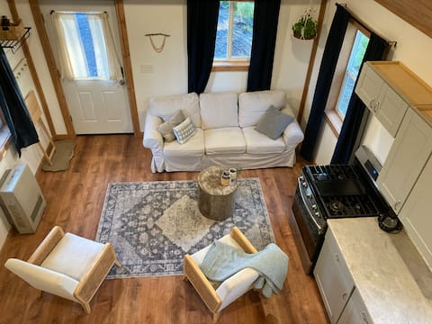 Top performing Airbnb: Tide and Tundra in Kenai