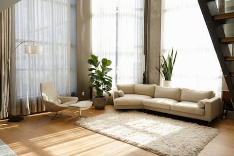 Popular Airbnb listing: Walk to Dreamforce | Luxury Loft in South Of Market
