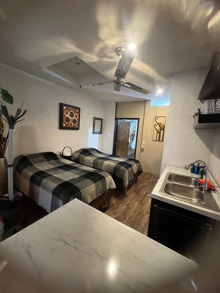 საძინებელი 1