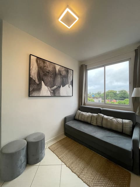 Top Airbnb: Comfortable and cozy 1-bedroom apartment em Santa Maria