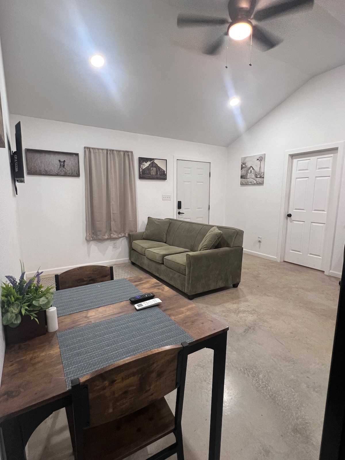 غرفة المعيشة