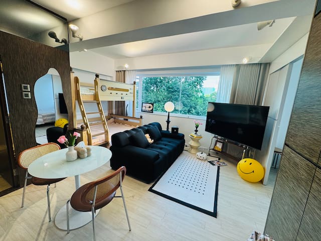 尖沙咀地铁站维多利亚港海港城豪华两房公寓可洗衣烘干做饭