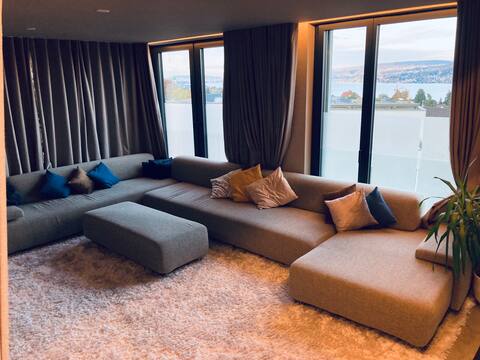 *Luxus Penthouse mit Seesicht, Rooftop & Whirlpool