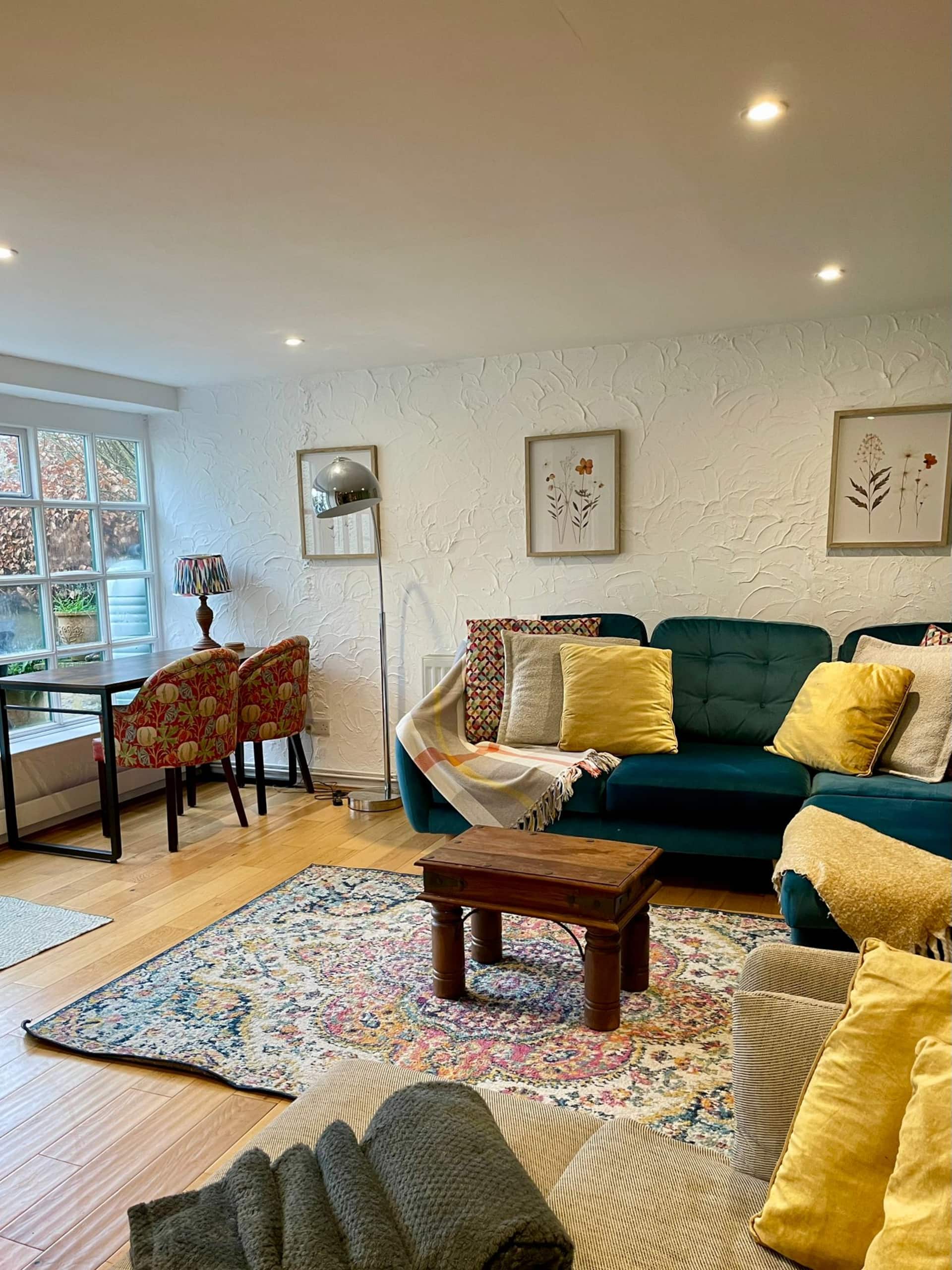 Dene Cottage | Garden & Log Burner | Dogs welcome