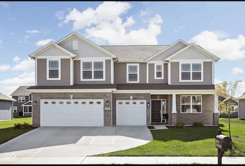 Trailside Escape in Whitestown