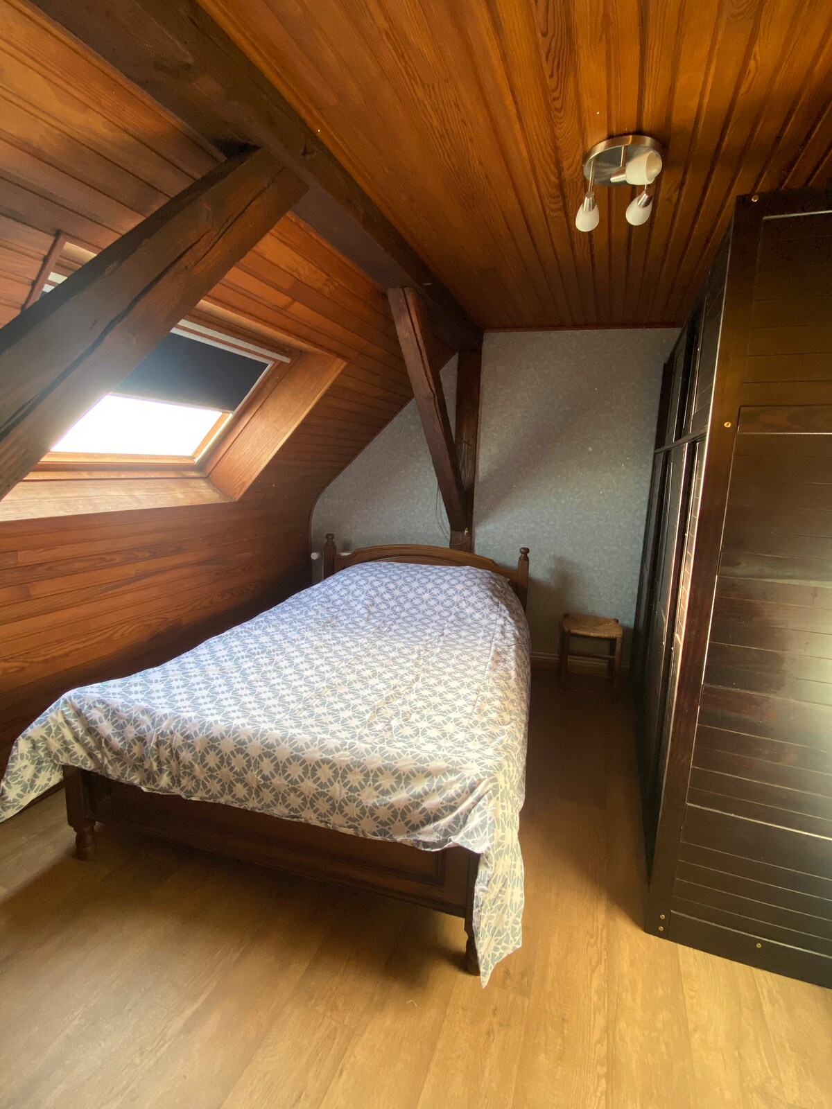 საძინებელი 2