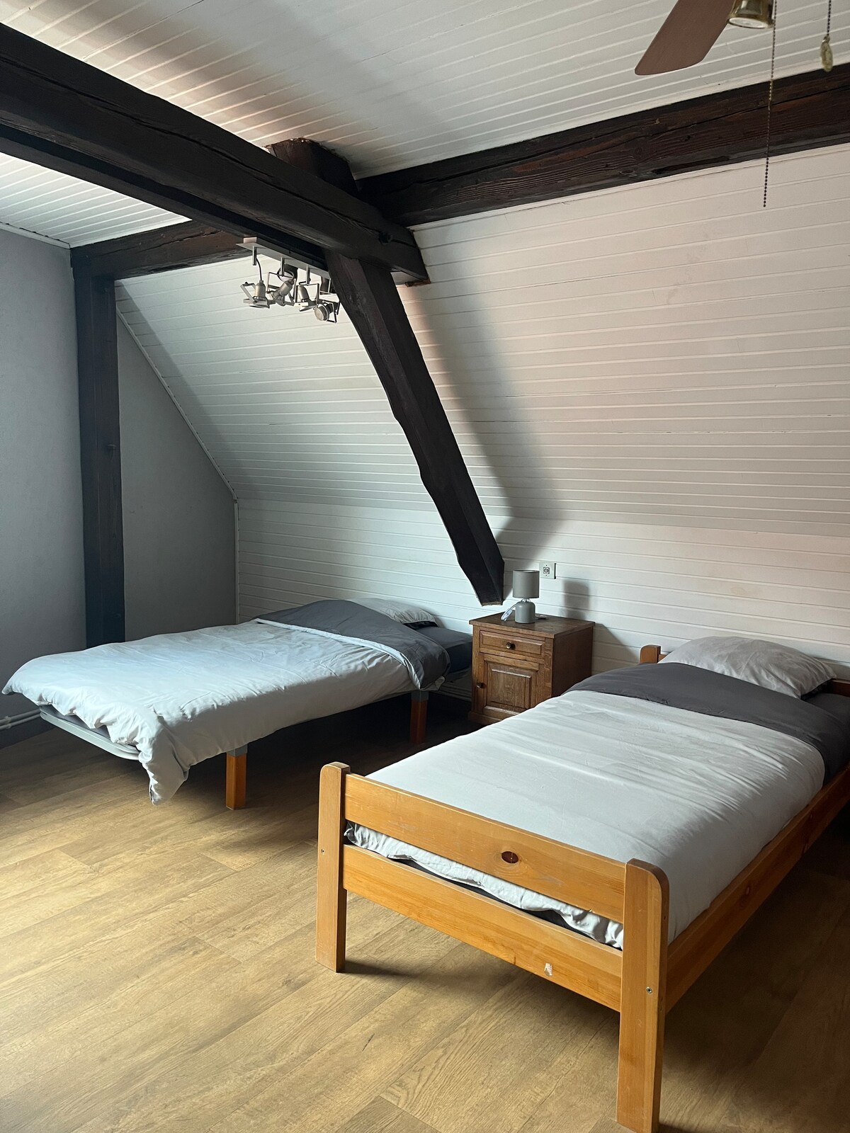 საძინებელი 3