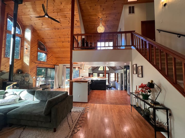 Wild Ridge Hideaway - Nevada City, CA