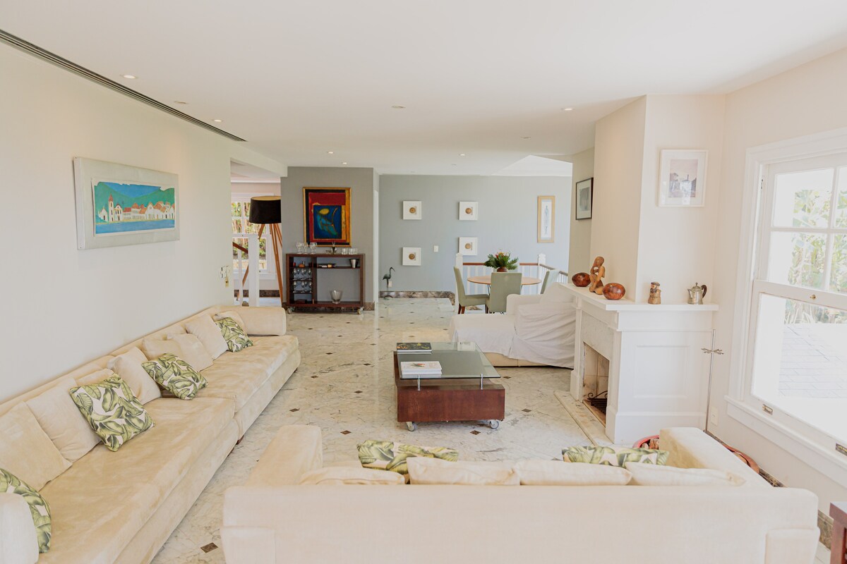 მისაღები ოთახი