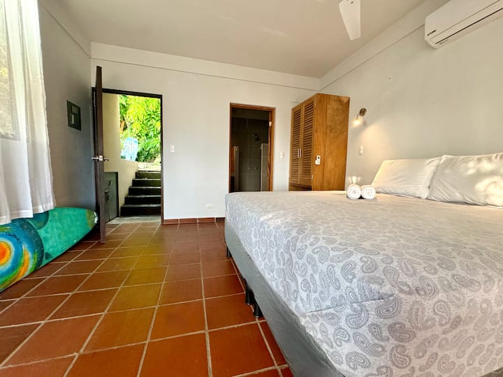 საძინებელი 1