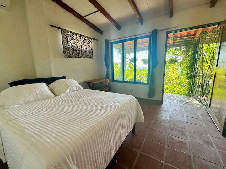 საძინებელი 4