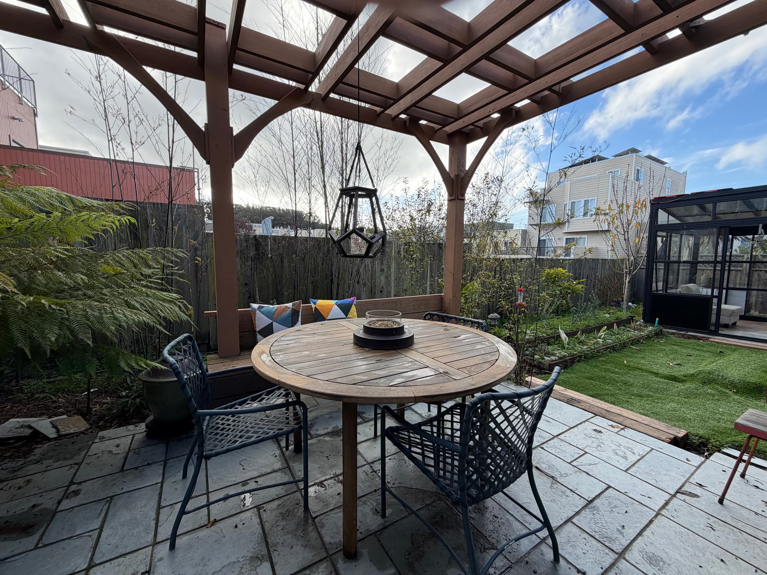 Home in San Francisco · ★4.98 · Studio · 1 bed · 1 bath - Image 8