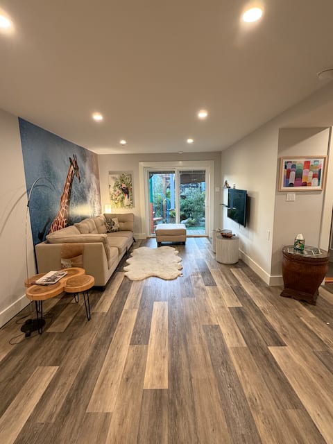Popular Airbnb listing: Peaceful Garden Studio by Golden Gate Park in San Francisco