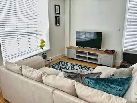 Flat 9, The Barker Building