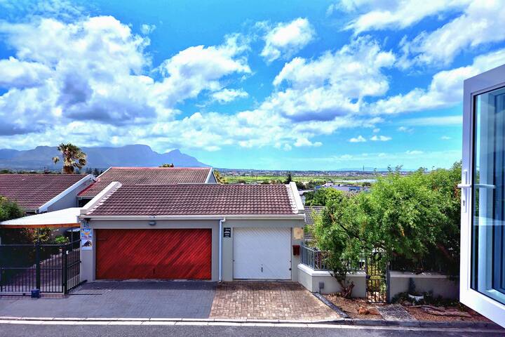 Lu’s Place: Family Haven in Lakeside | Cape Town gallery image 3