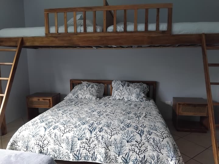 საძინებელი 2