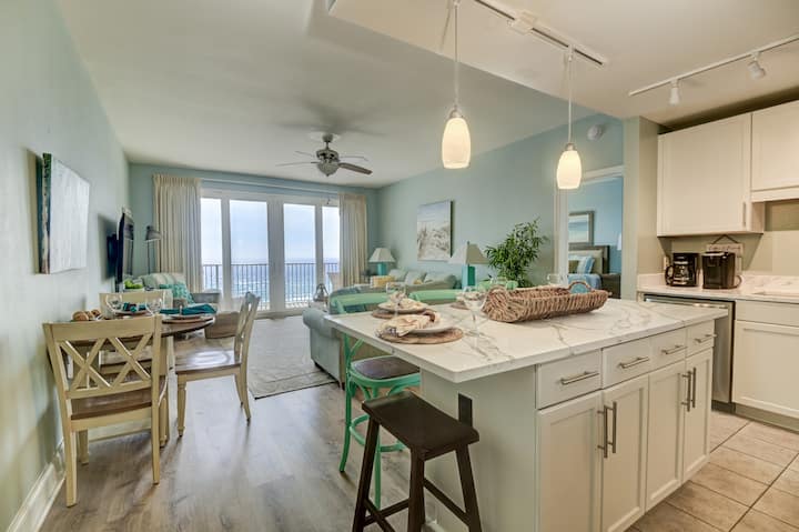 Welcome To Sapphire Sea At Laketown Wharf  1122! - Panama City Beach, FL