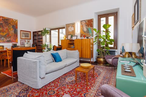 Proprietà Airbnb di successo: Large Design Apartment 180m² • Terrace • Central a Milano