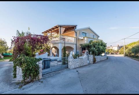 Villa Barak Pakostane