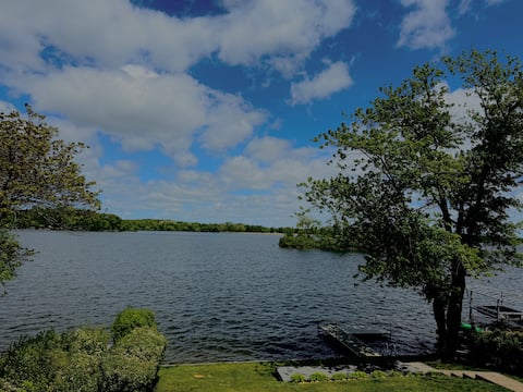 Lake Vibes at Pontiac Lake