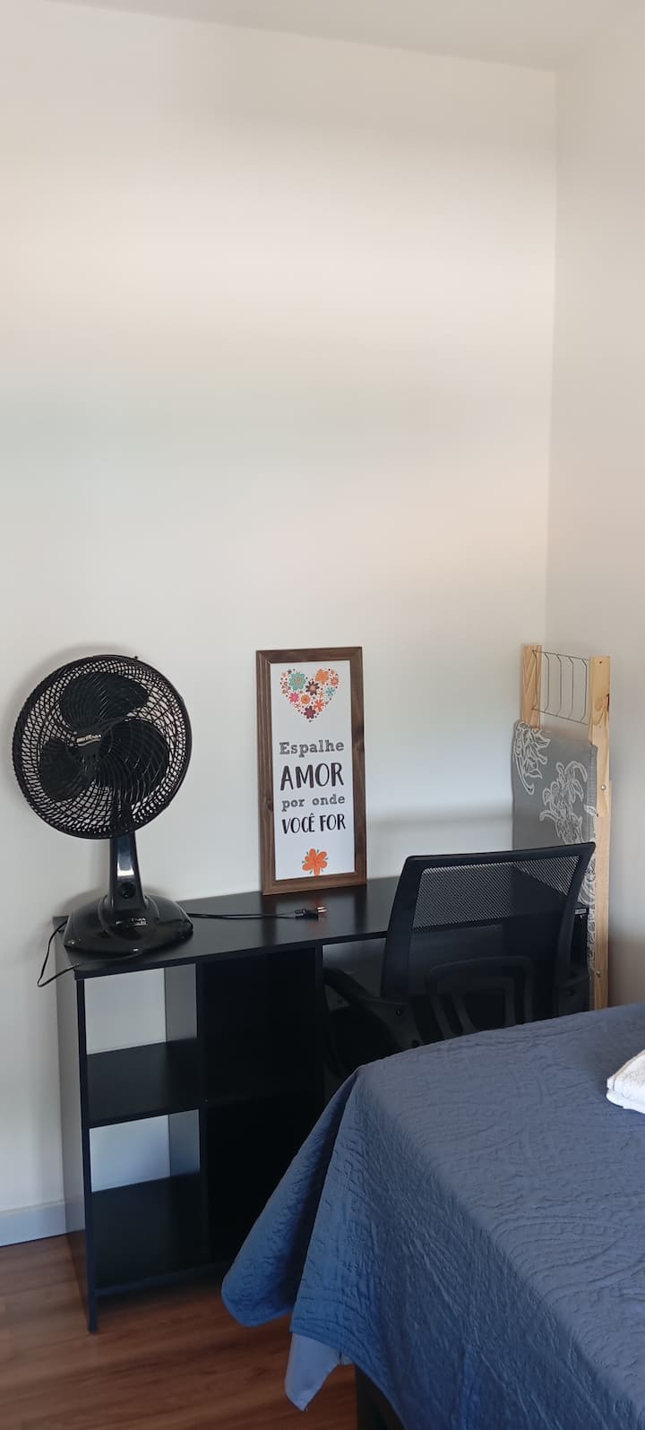 VI STILLER IKKE HÅNDKLÆDER TIL RÅDIGHED.
