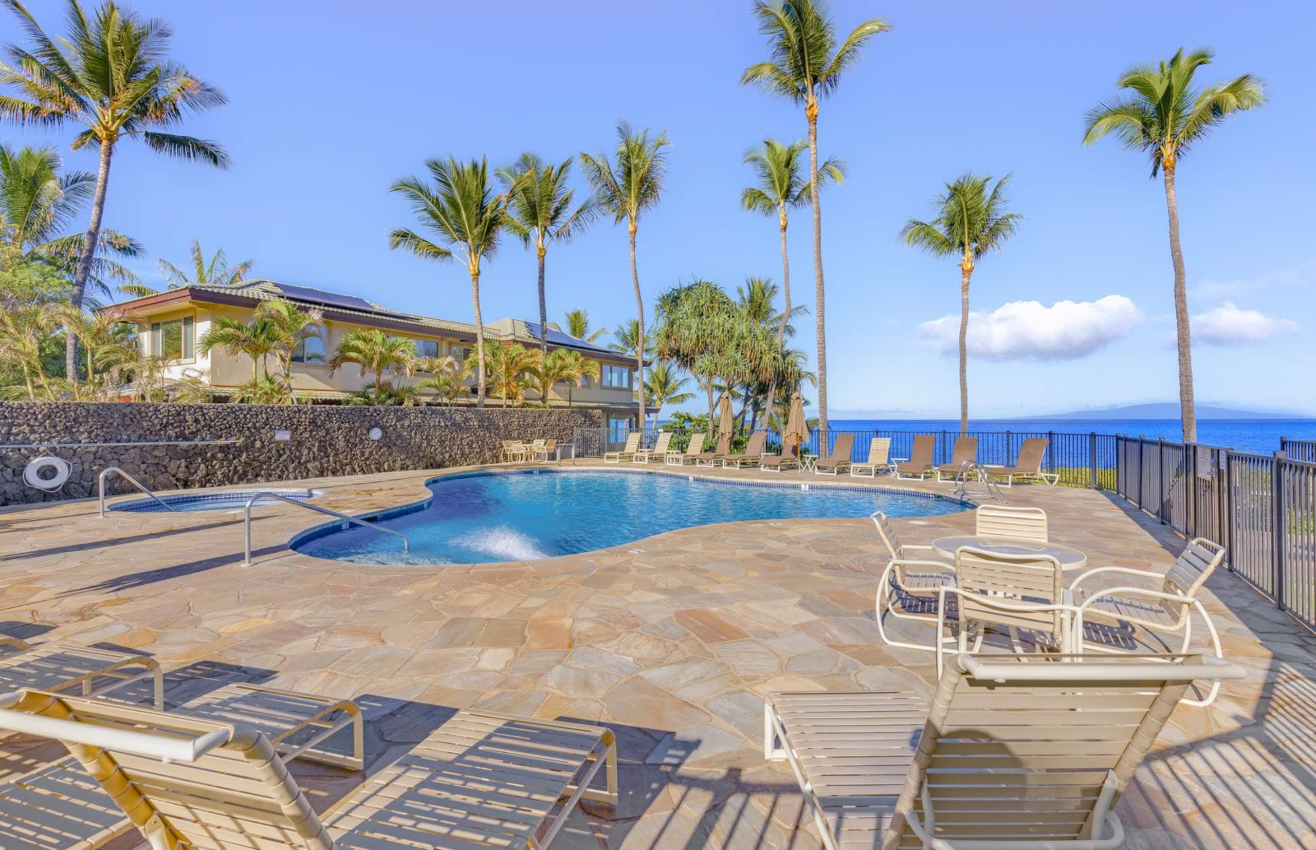 Condo in Kihei · ★4.83 · 2 bedrooms · 4 beds · 2 baths - Image 34