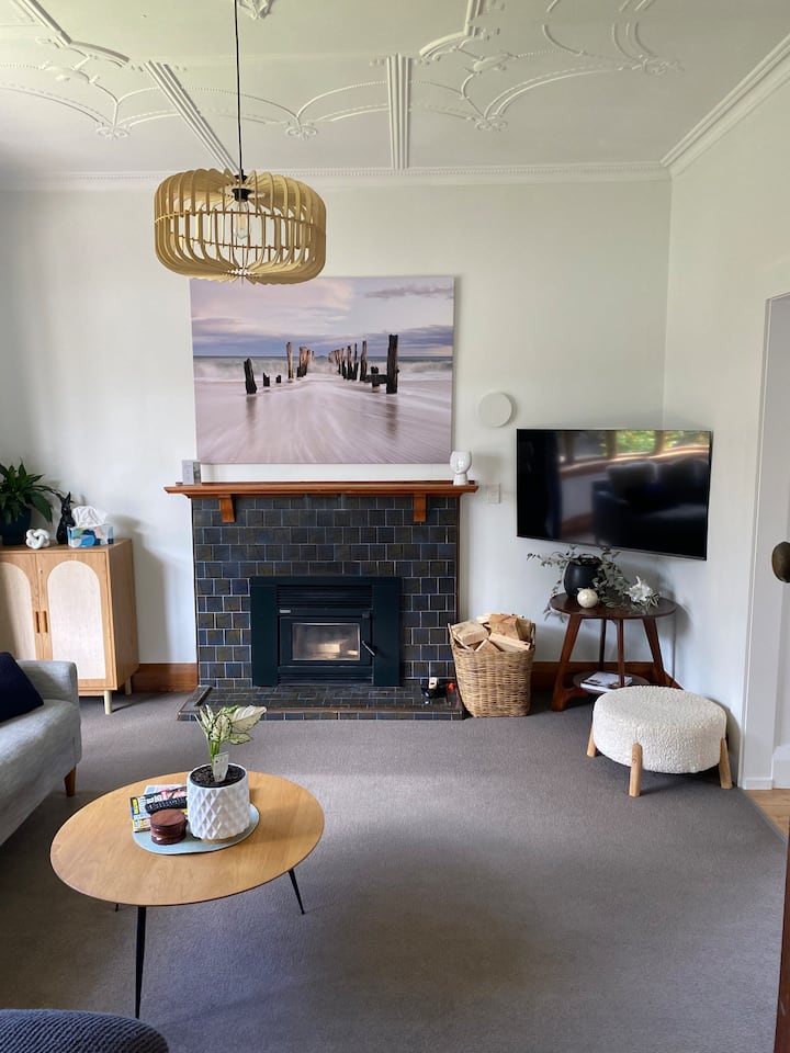 Espresso & Charm At Rose Cottage - Dunedin