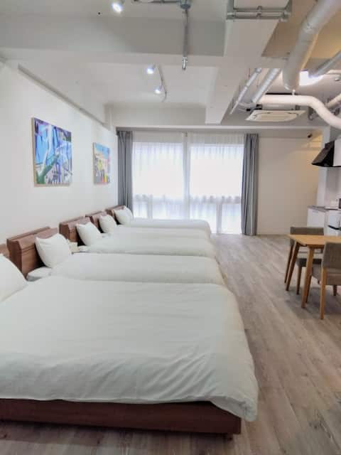 11-minute walk to Hamamatsu Station, a building in a downtown area. Accommodates up to 9 people! Mai