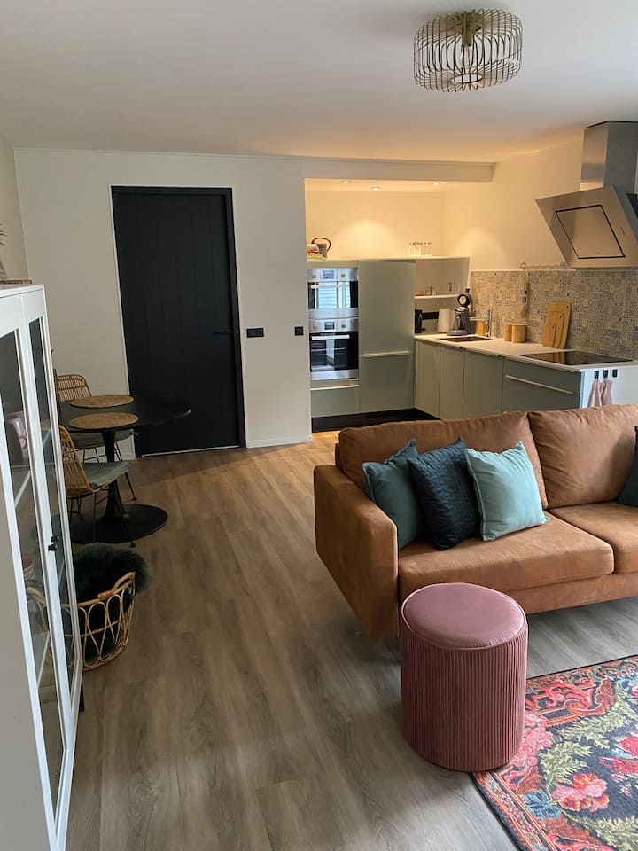 Appartement “Lombok”
Noordwolde. - Friesland