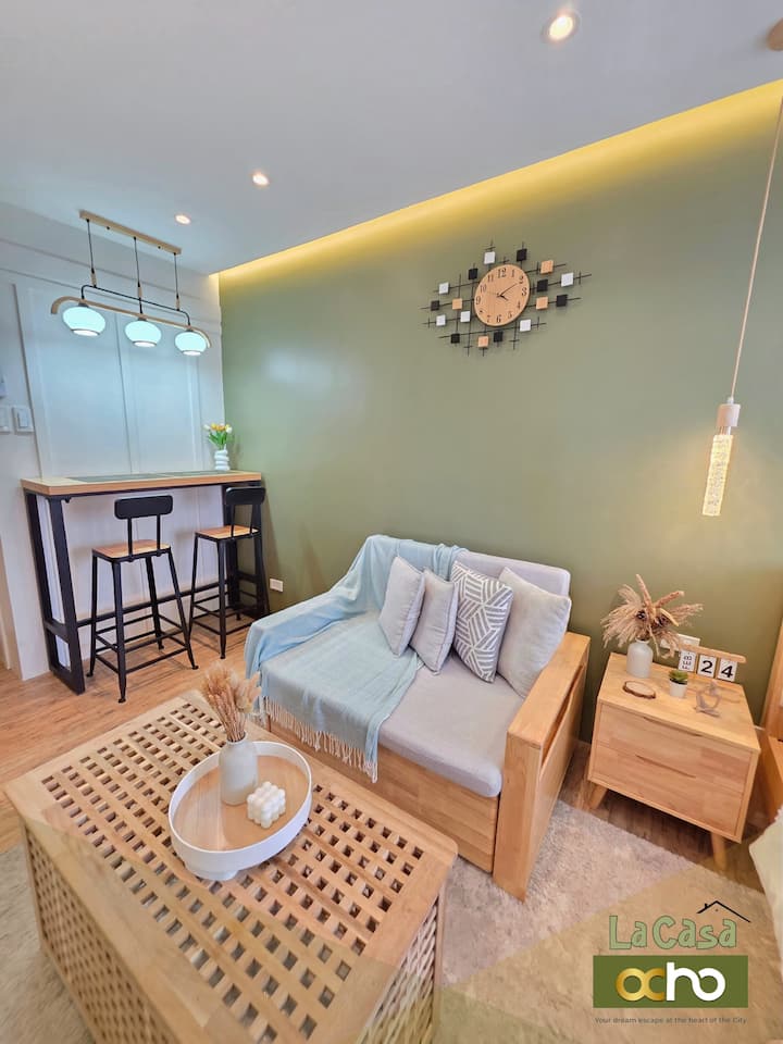 La Casa Ocho-scandinavian  Staycation In Las Piñas - Las Piñas