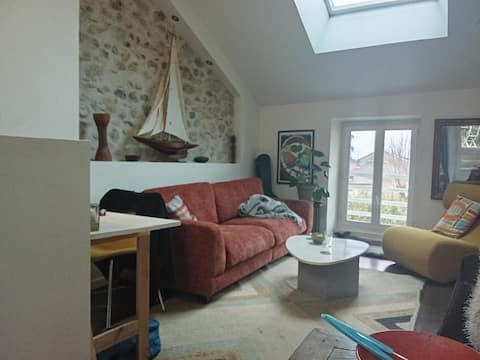 Maisonnette, vieux St Egreve, la Monta