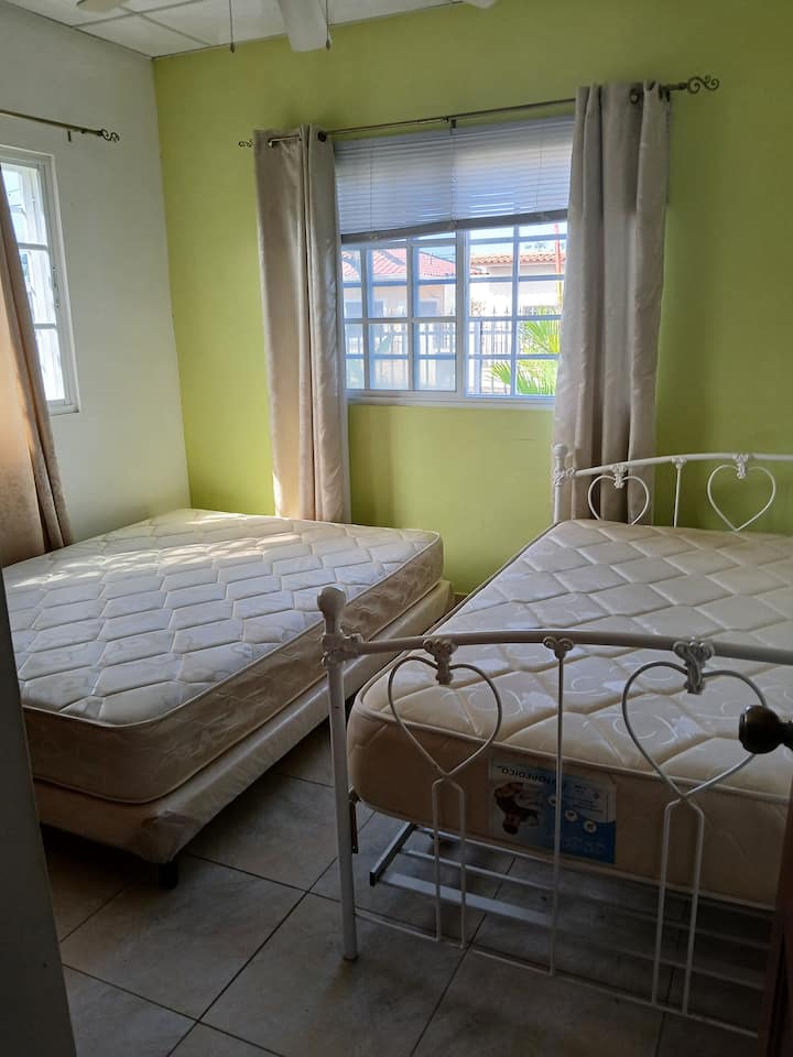 საძინებელი 2