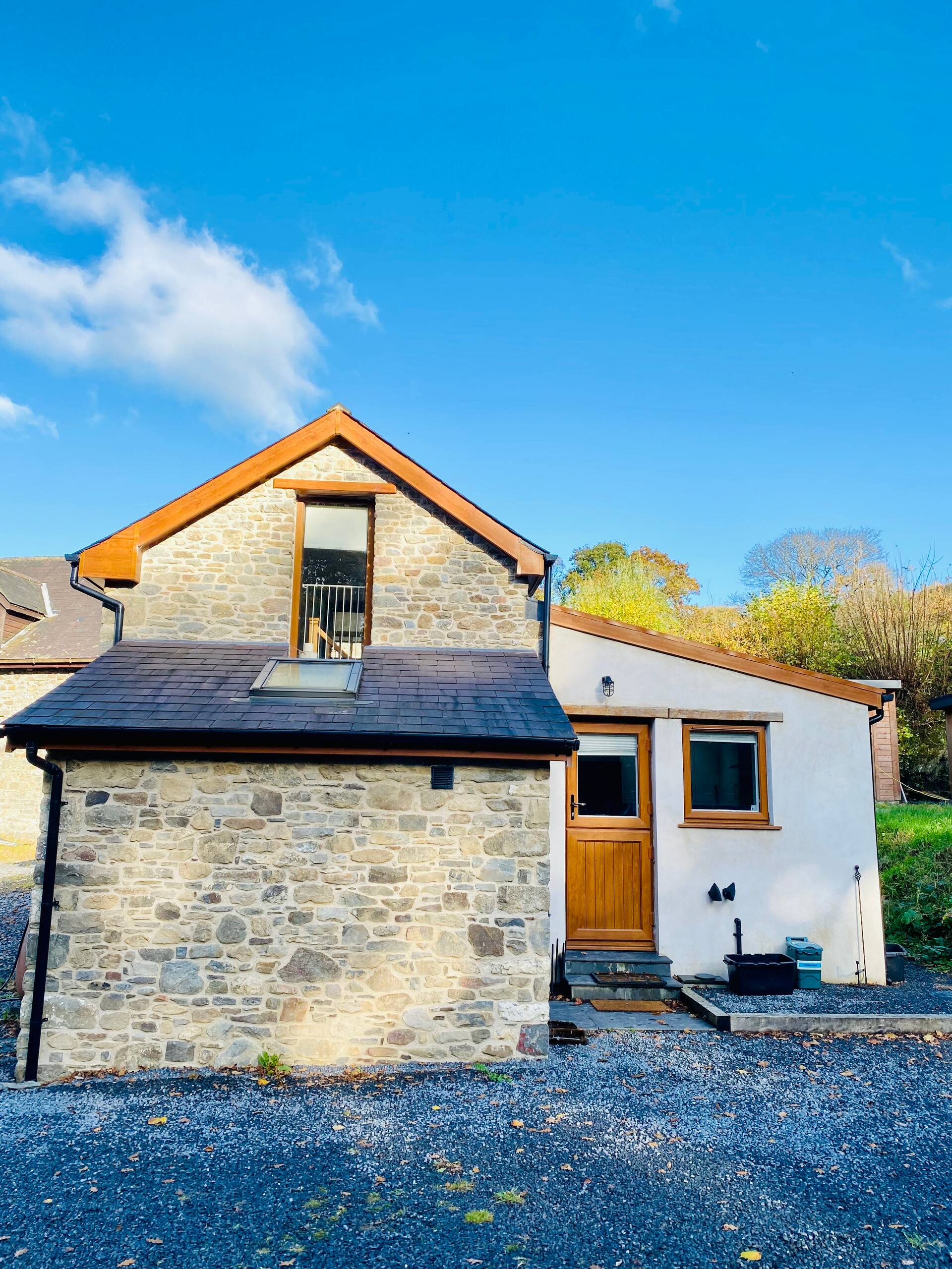 Cwmsidan Cottage