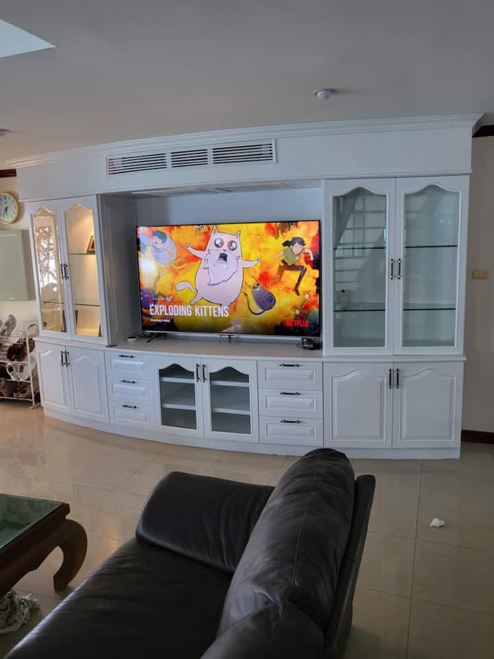 Big Pool Villa In East Pattaya 30 Days 50%discount - Pattaya