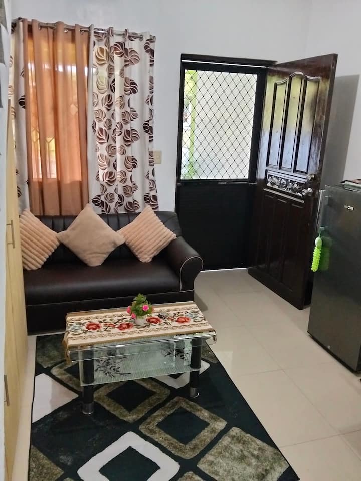 Cozy Half Duplex - Angono
