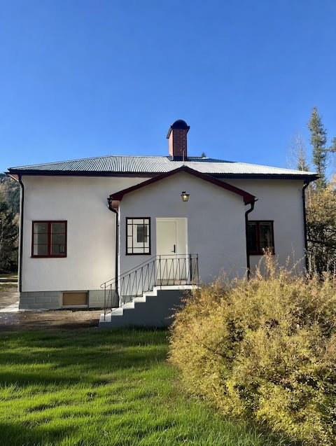 House by Klarälven – close to Branäs and Långberget