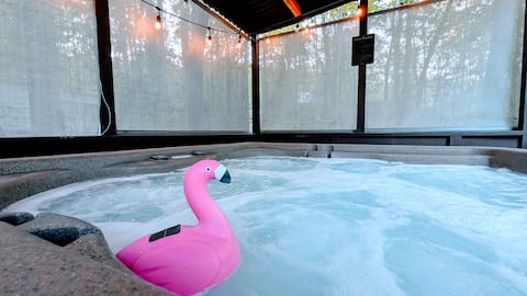 Tiny Home Private Hot Tub Amenity Filled Community