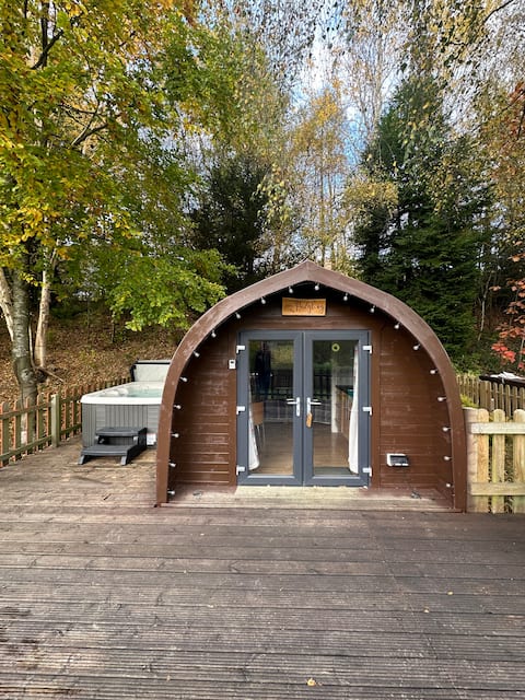 Van Life Retreat & Glamping - Hedgehog Lodge