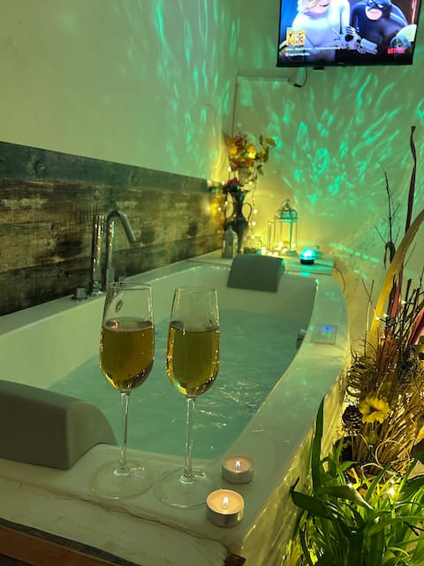 Relais Marmore with Jacuzzi for two