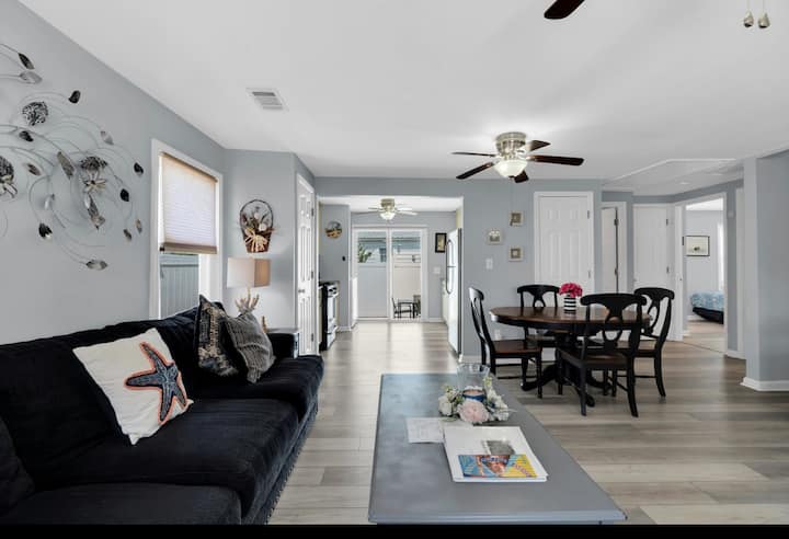 Ortley Beach Bungalow - Toms River, NJ