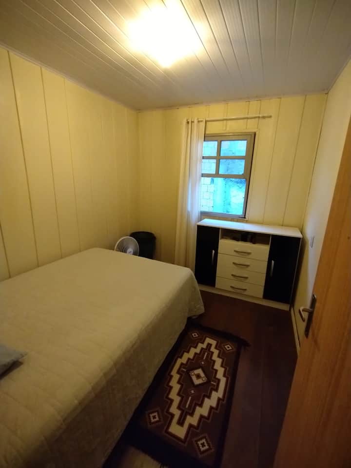 חדר שינה 1