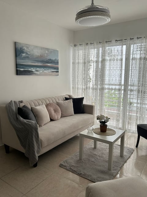 Tropical Island Dream Apartment