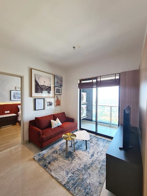 Stylish 2BR connected to Mall Tunjungan Plaza SBY