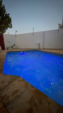 Charming 3BR Home*Pool, Parking &*City Attractions gallery image 3