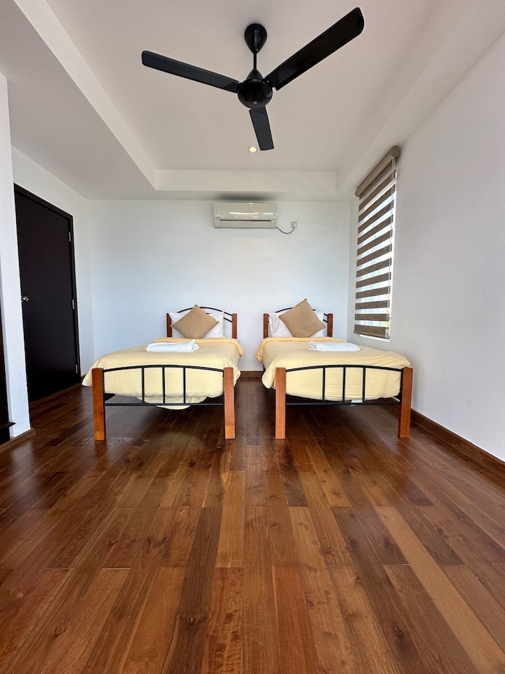 غرفة النوم 2