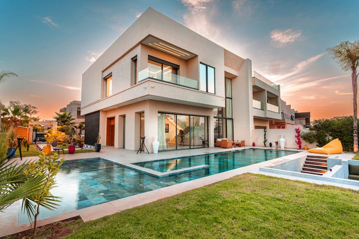 Superbe Villa Sur Golf Avec Salle De Cinéma, Hamam - Marrakesh