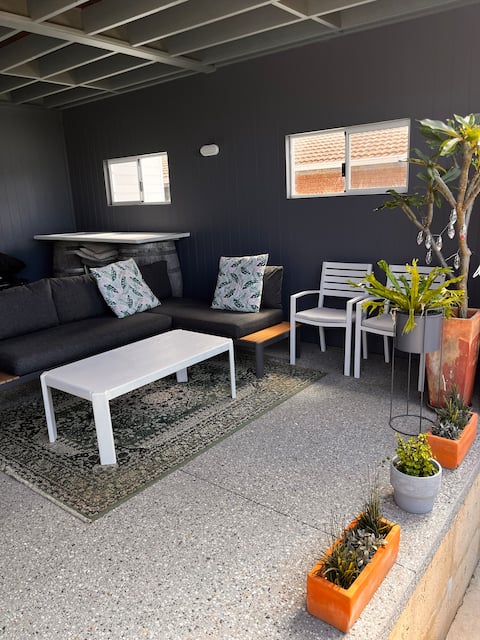 Popular Airbnb listing: River Studio - Idyllic Location in Augusta