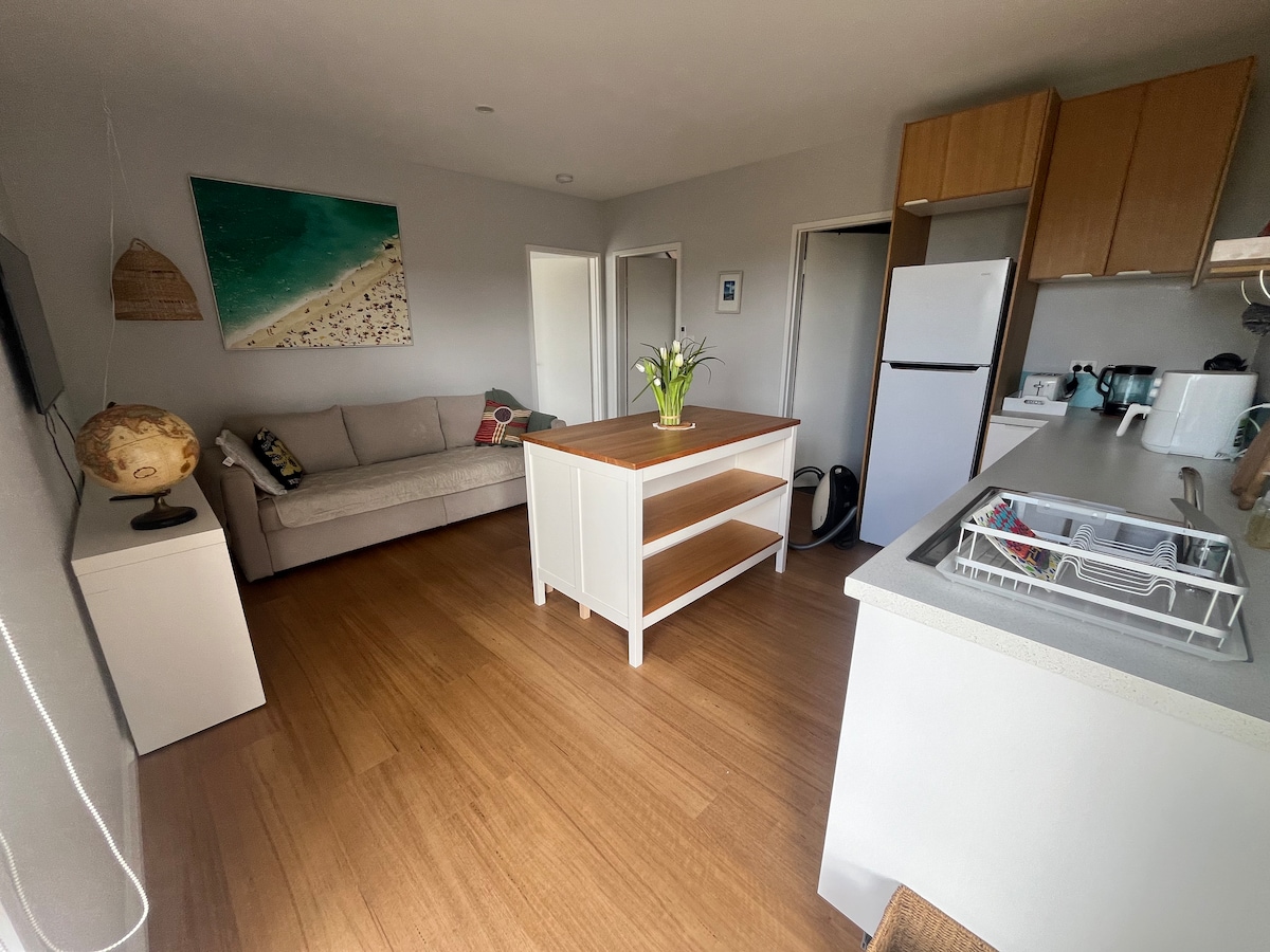 Popular Airbnb listing: River Studio - Idyllic Location in Augusta