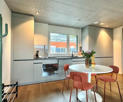 Luxury Studio 111 - Blue